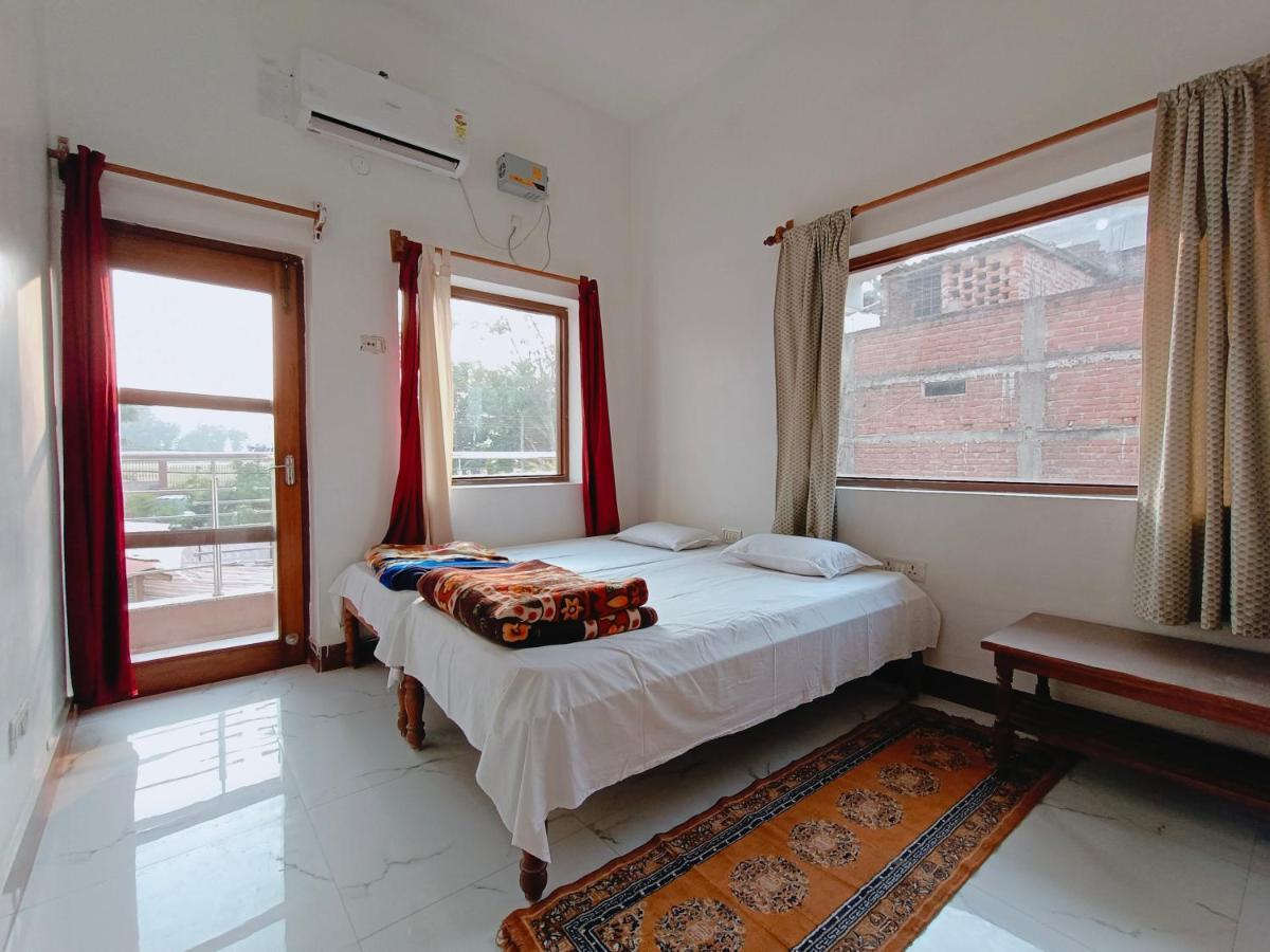 The Gupta Guest House Bodh Gaya Eksteriør bilde