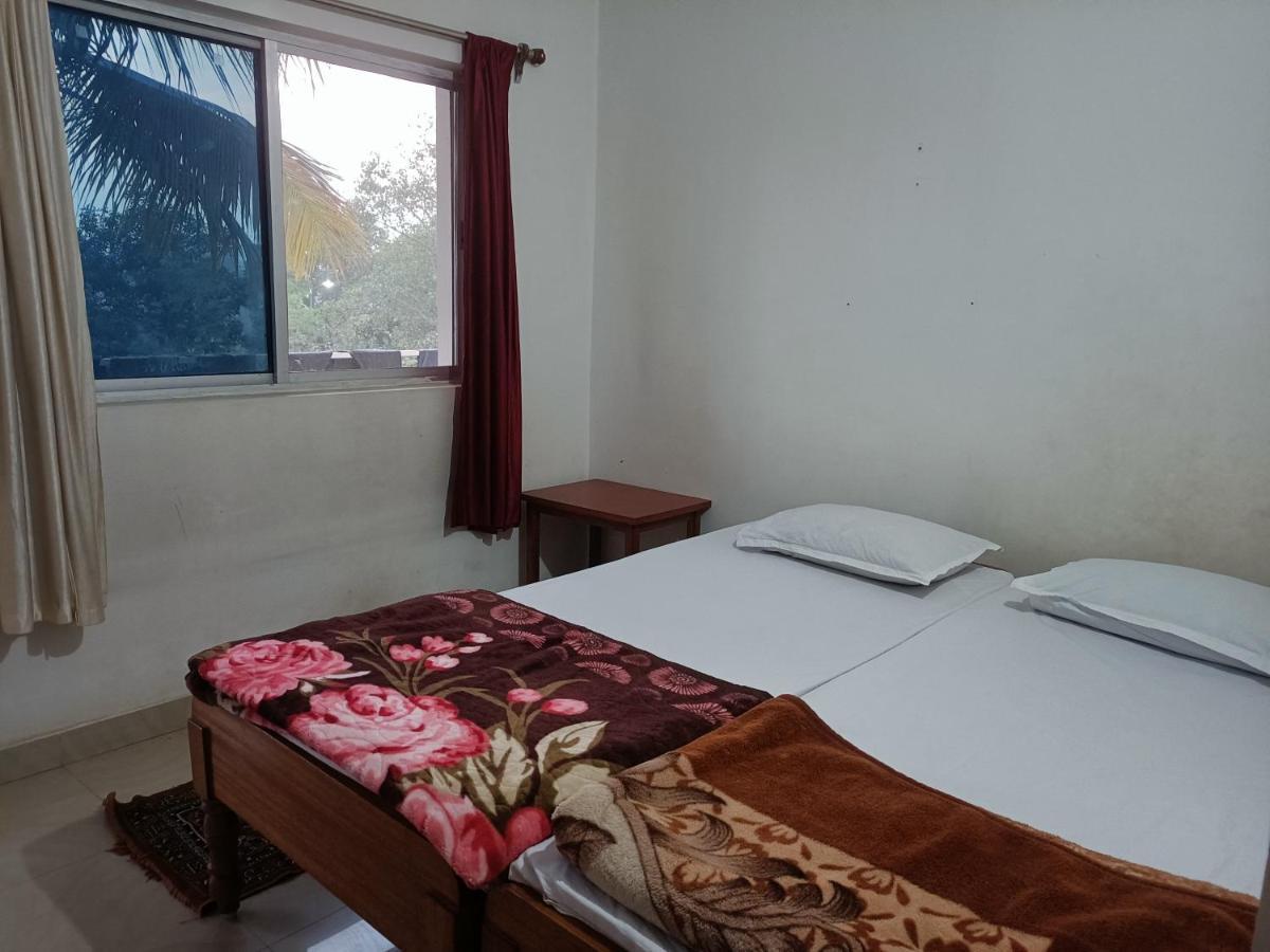The Gupta Guest House Bodh Gaya Eksteriør bilde