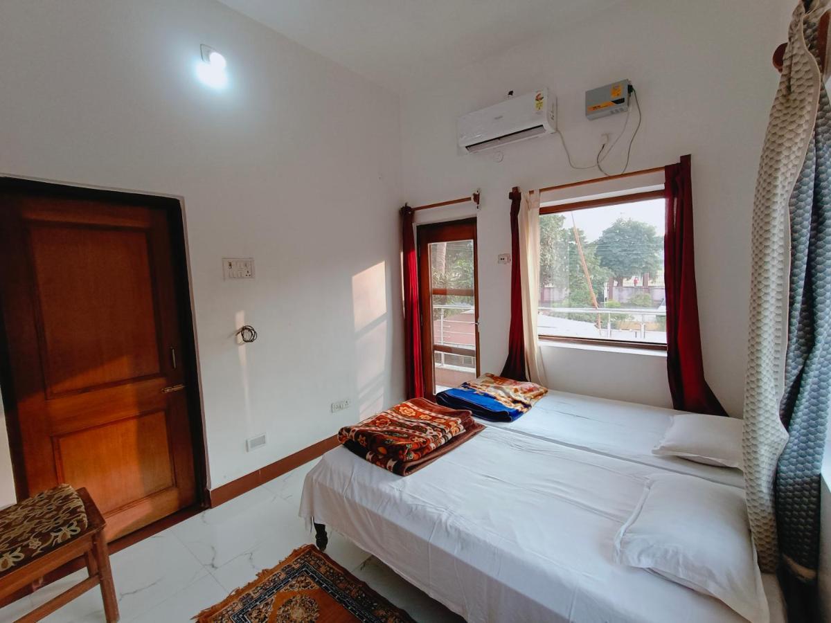 The Gupta Guest House Bodh Gaya Eksteriør bilde