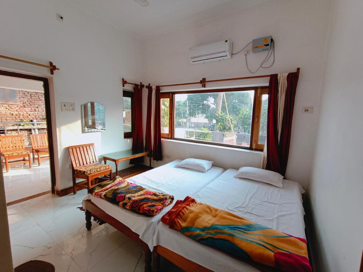 The Gupta Guest House Bodh Gaya Eksteriør bilde