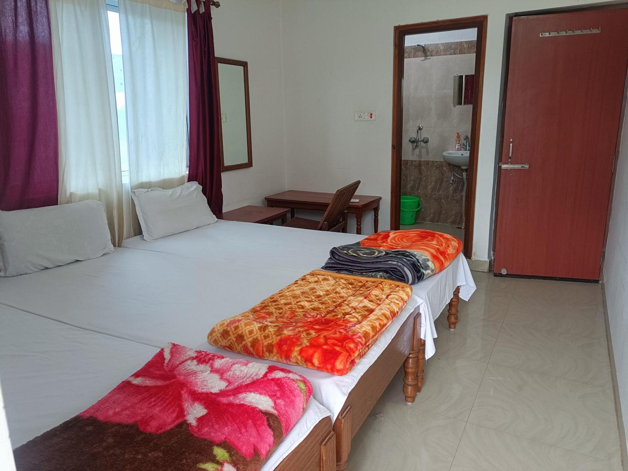 The Gupta Guest House Bodh Gaya Eksteriør bilde
